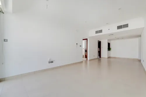 1 Bedroom Apartment in 8 Boulevard Walk