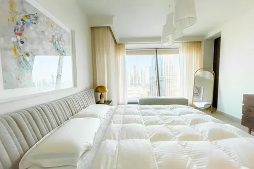 3 Bedrooms Apartment in Burj Vista Tower 1
