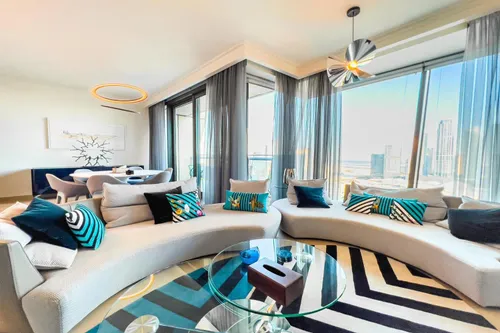 3 Bedrooms Apartment in Burj Vista Tower 1