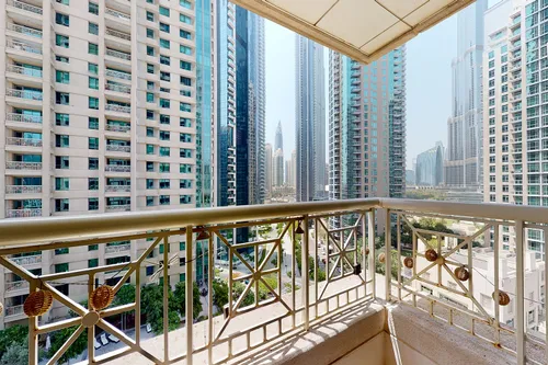 2 Bedrooms Apartment in 29 Burj Boulevard Tower 2