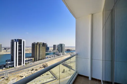 2 Bedrooms Apartment in Burj Al Nujoom