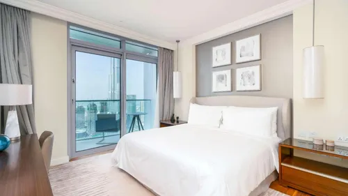 4 Bedrooms Apartment in The Address Residence Fountain Views 1