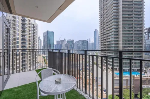 1 Bedroom Apartment in Boulevard Crescent 2