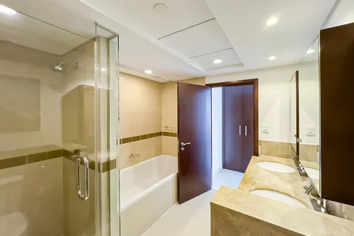 2 Bedrooms Apartment in 29 Burj Boulevard Tower 1