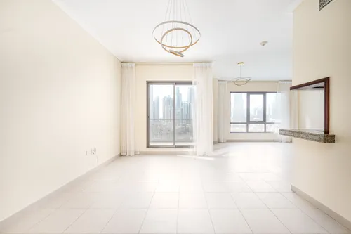 3 Bedrooms Apartment in South Ridge 5