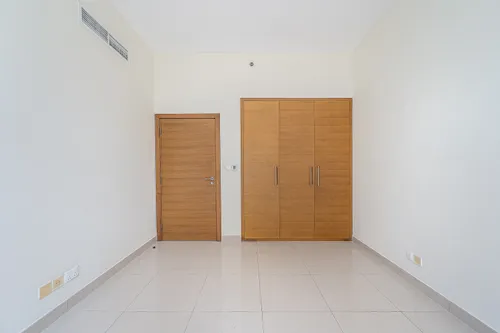 1 Bedroom Apartment in Claren Tower 2