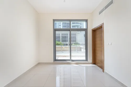 1 Bedroom Apartment in Claren Tower 2