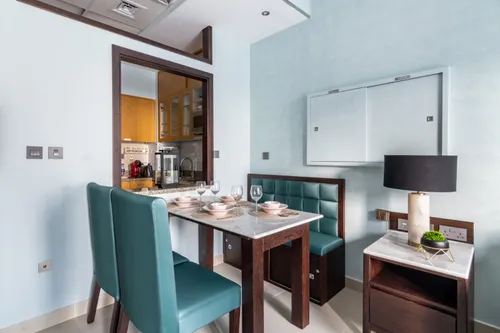 1 Bedroom Apartment in Bellevue Tower 2