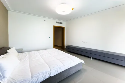 3 Bedrooms Apartment in Opera Grand