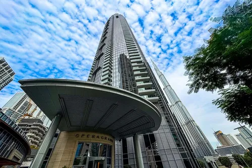 3 Bedrooms Apartment in Opera Grand