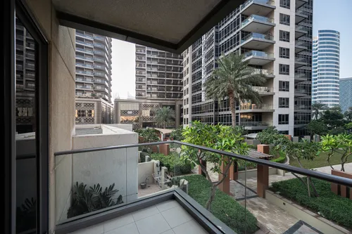 1 Bedroom Apartment in South Ridge 3