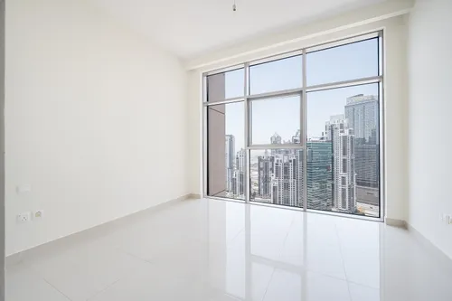 2 Bedrooms Apartment in Boulevard Crescent Tower 1