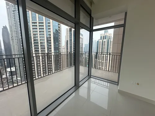 2 Bedrooms Apartment in Boulevard Crescent Tower 1