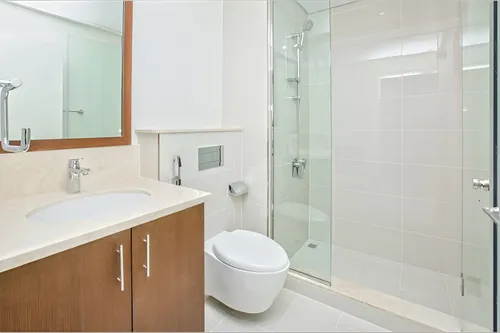 2 Bedrooms Apartment in Boulevard Crescent Tower 1