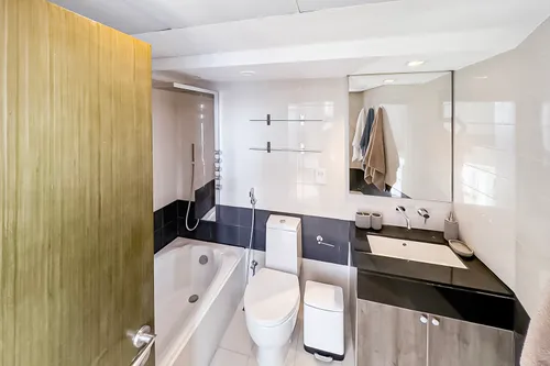 1 Bedroom Apartment in The Lofts West