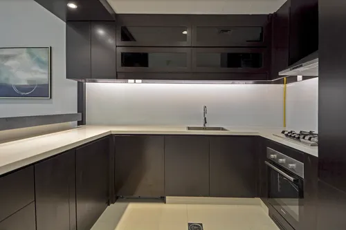 1 Bedroom Apartment in Upper Crest