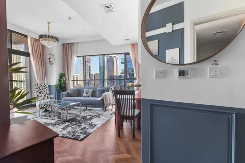 2 Bedrooms Apartment in Bellevue Tower 1