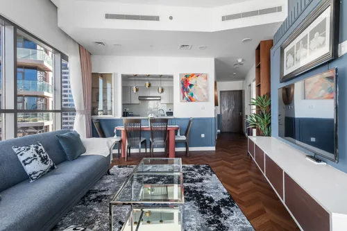 2 Bedrooms Apartment in Bellevue Tower 1