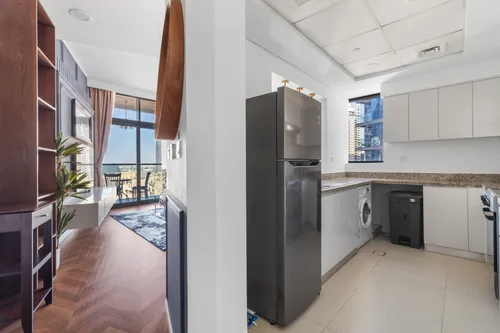 2 Bedrooms Apartment in Bellevue Tower 1