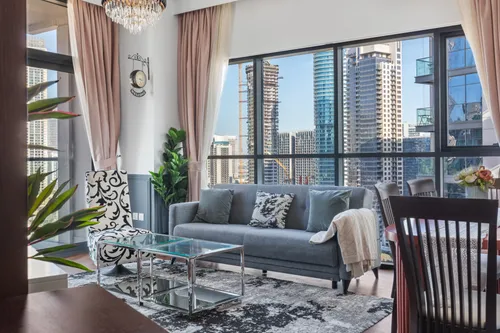2 Bedrooms Apartment in Bellevue Tower 1