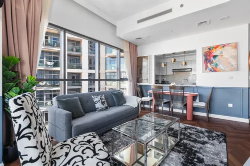 2 Bedrooms Apartment in Bellevue Tower 1