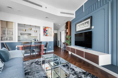 2 Bedrooms Apartment in Bellevue Tower 1
