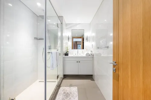 1 Bedroom Apartment in Opera Grand