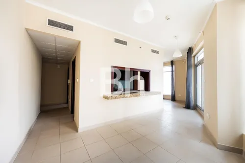 Spacious 1BR | High Floor | Vacant