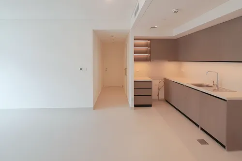 2 Bedrooms Apartment in Burj Crown