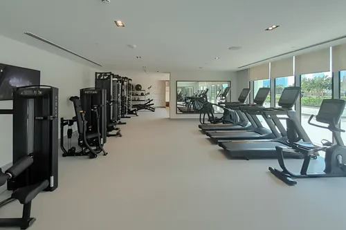 2 Bedrooms Apartment in Burj Crown