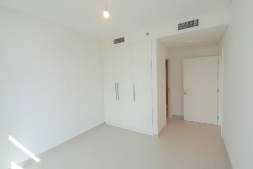 2 Bedrooms Apartment in Burj Crown