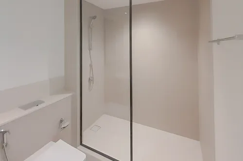 2 Bedrooms Apartment in Burj Crown