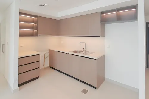 2 Bedrooms Apartment in Burj Crown