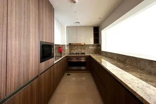 3 Bedrooms Apartment in Imperial Avenue
