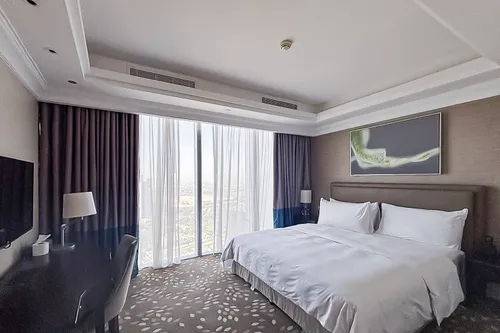 4 Bedrooms Hotel Apartment in Kempinski BLVD