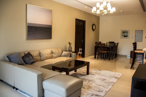 High Floor | Modern | Prime Location | Upgraded