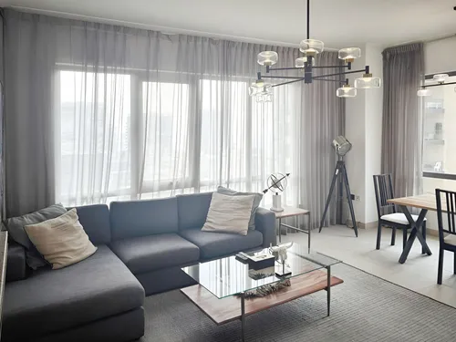 1 Bedroom Apartment in South Ridge 6