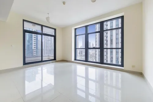 Unfurnished | Boulevard View | Prime location