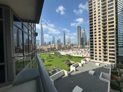 Spacious Unit | Burj View | Well Maintained