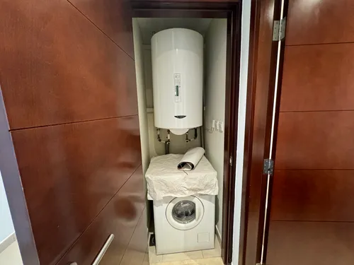 1 Bedroom Apartment in South Ridge 4