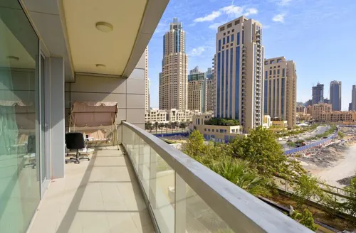 2 Bedrooms Apartment in 8 Boulevard Walk