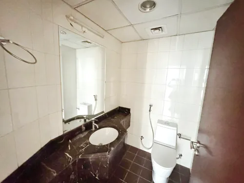 2 Bedrooms Apartment in Burj Al Nujoom