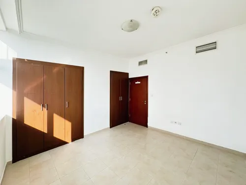 2 Bedrooms Apartment in Burj Al Nujoom