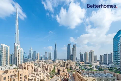 2 Bedrooms Apartment in Bellevue Tower 1