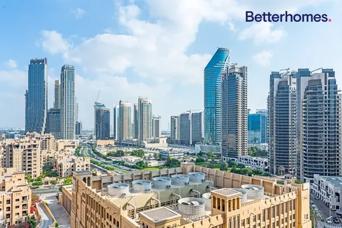 2 Bedrooms Apartment in Bellevue Tower 1