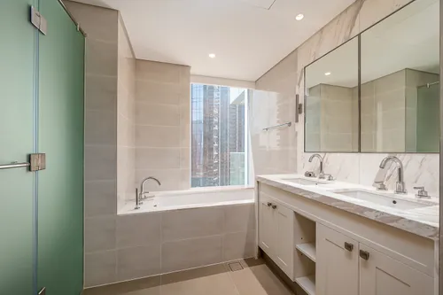 2 Bedrooms Apartment in Opera Grand