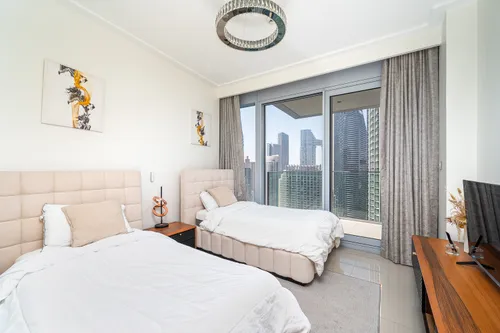 3 Bedrooms Apartment in Opera Grand