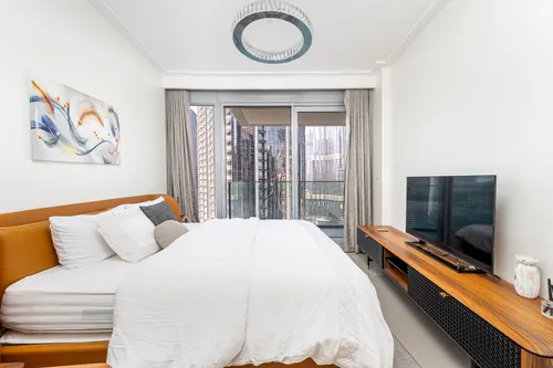3 Bedrooms Apartment in Opera Grand