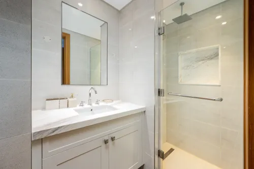 3 Bedrooms Apartment in Opera Grand