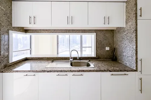 2 Bedrooms Apartment in South Ridge 4